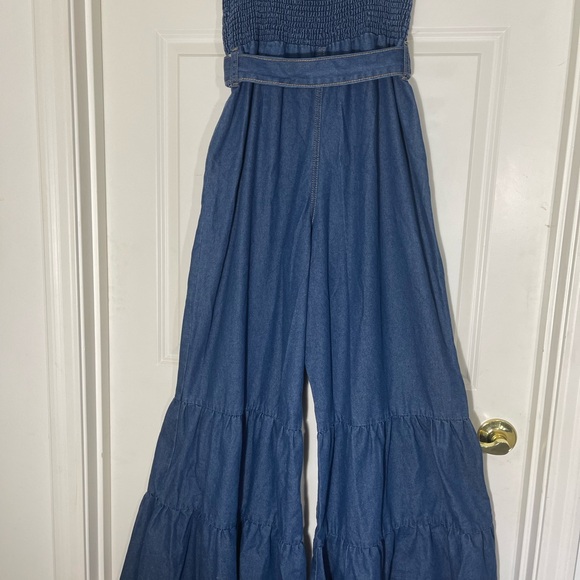 Denim Strapless Romper 8 Super cute! - Picture 4 of 7